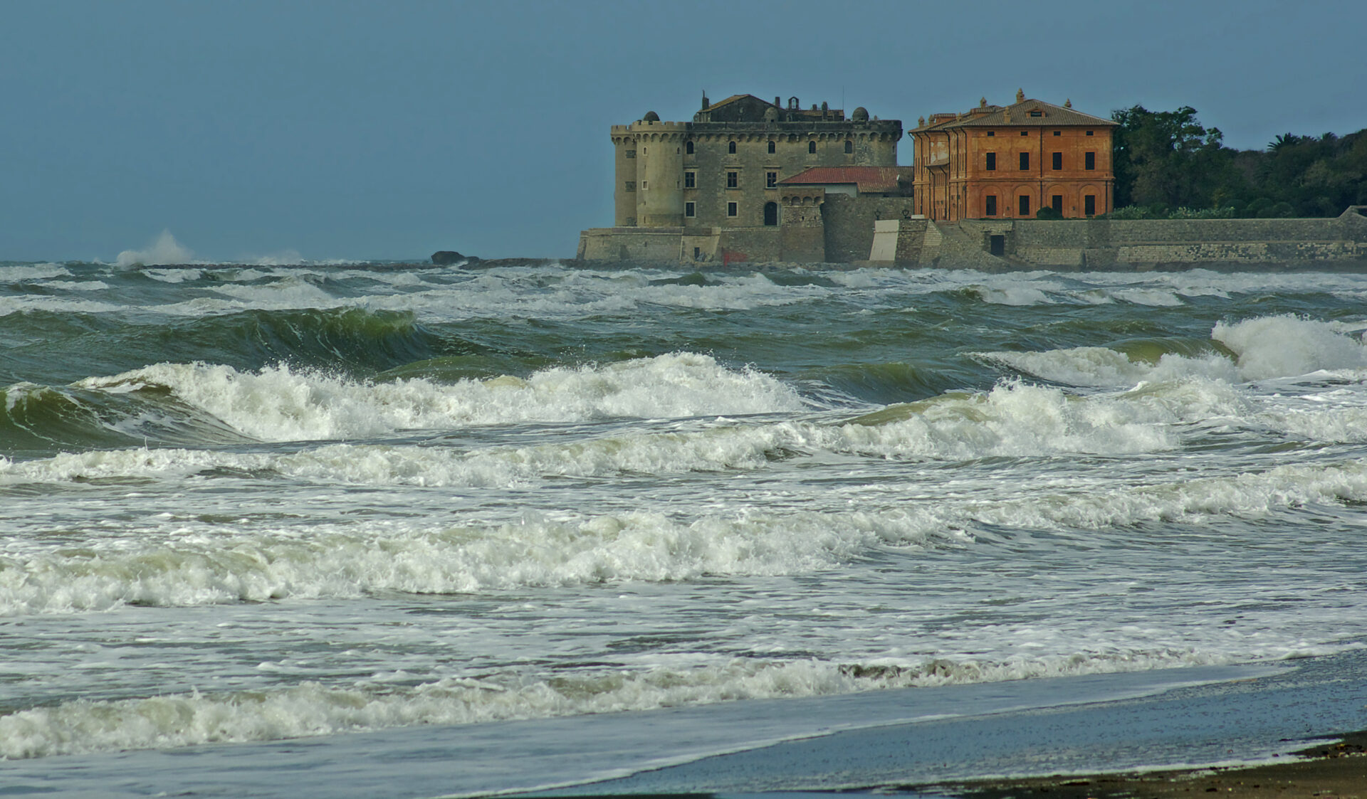 marina di san nicola è un ottimo hot spot per il surfcasting